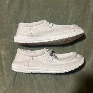 Tommy Bahama slip ons